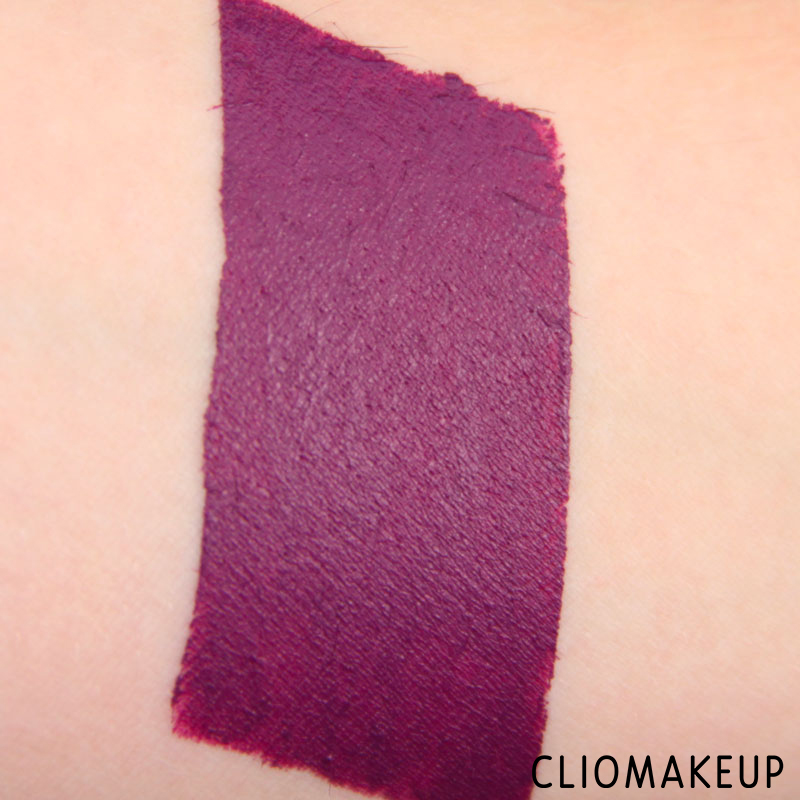 cliomakeup-recensione-rossetti-pin-up-pout-nyx-9