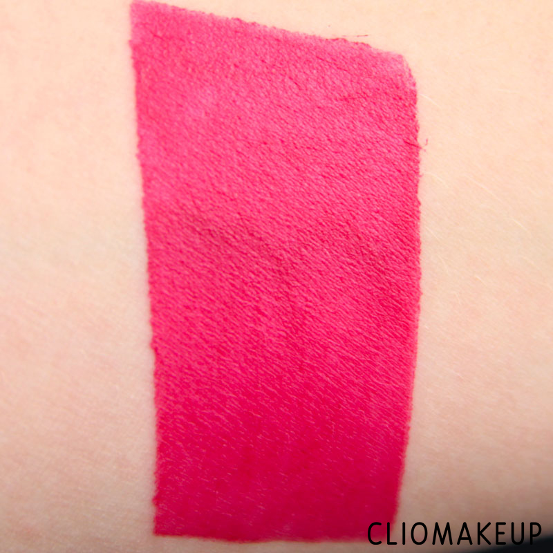 cliomakeup-recensione-rossetti-velvet-cushion-lipstick-deborah-10