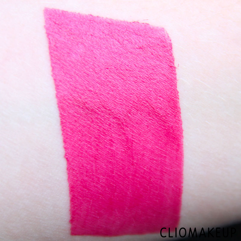 cliomakeup-recensione-rossetti-velvet-cushion-lipstick-deborah-9