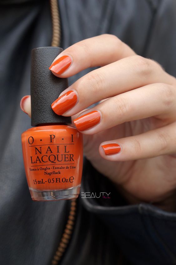 cliomakeup-smalti-autunno-2017-15-opi-color-zucca