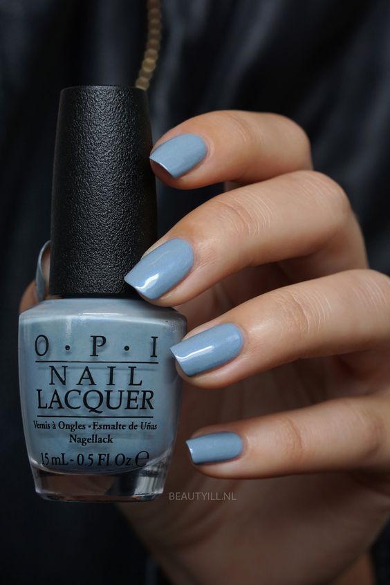 cliomakeup-smalti-autunno-2017-7-opi-azzurro