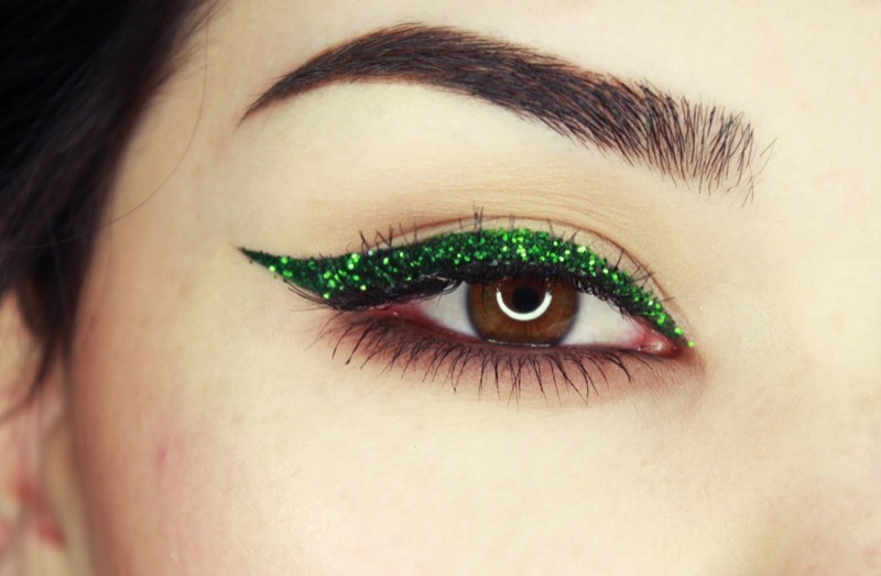 cliomakeup-migliori-matite-occhi-marroni-31-verde-marrone