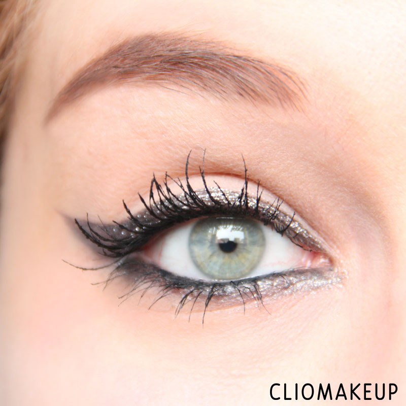 cliomakeup-recensione-ombretti-metal-shock-eyeshadow-essence-14