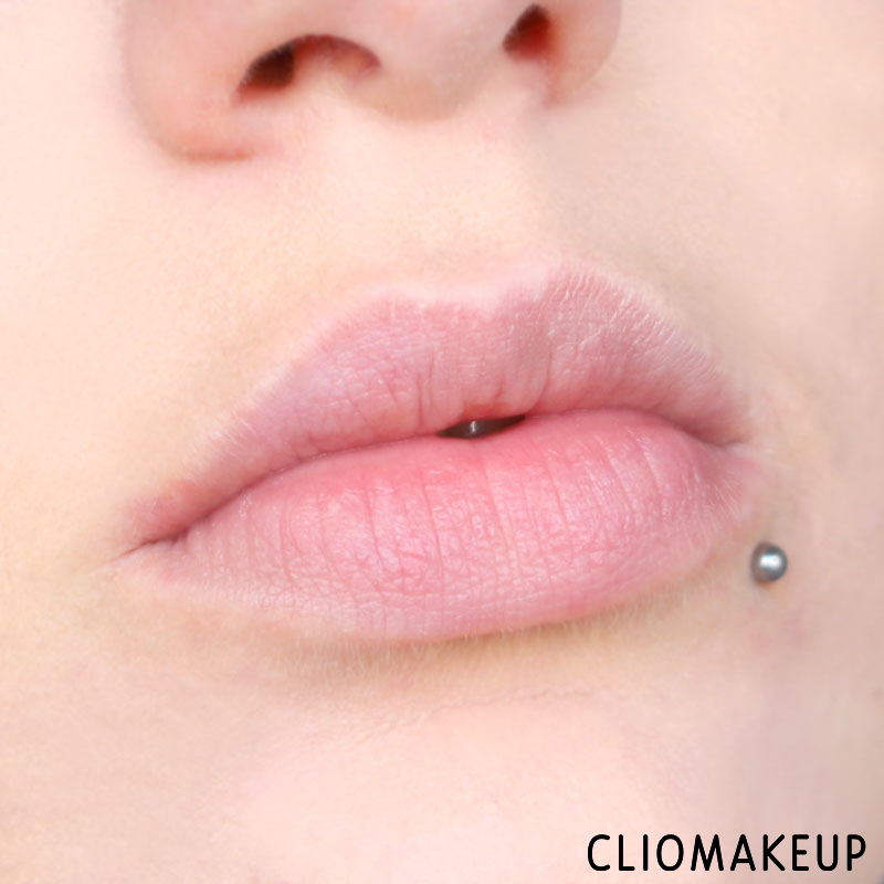 cliomakeup-recensione-arctic-holiday-matte-lipstick-kiko-11