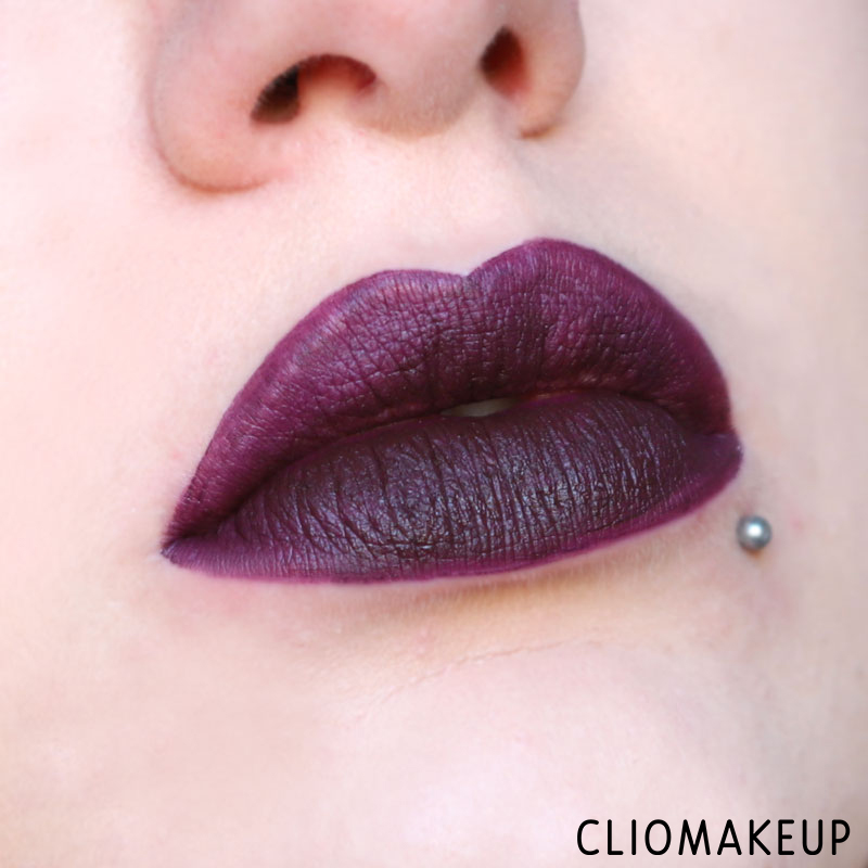 cliomakeup-recensione-arctic-holiday-matte-lipstick-kiko-14