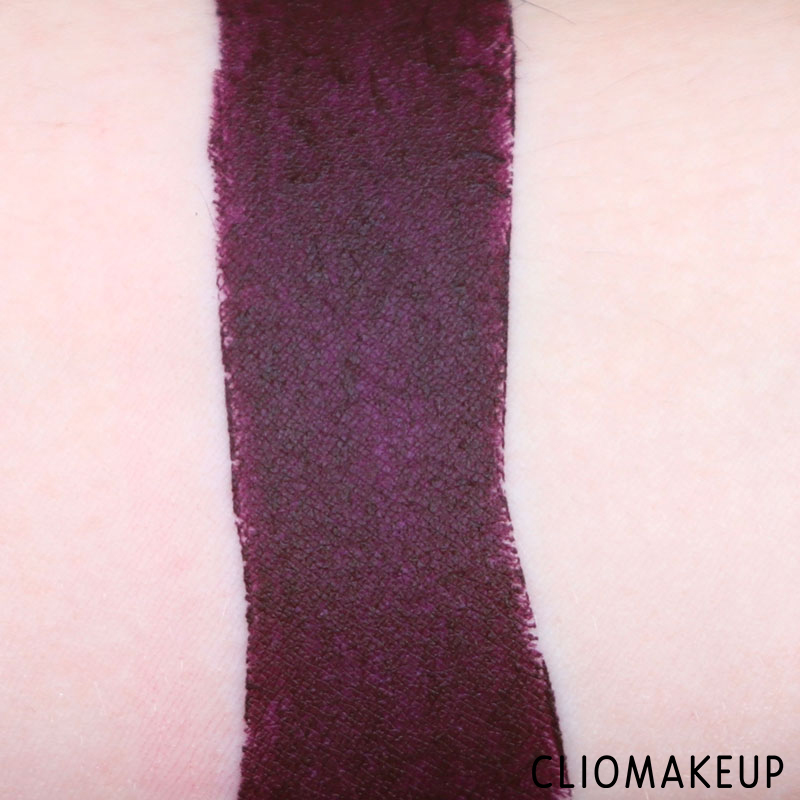 cliomakeup-recensione-arctic-holiday-matte-lipstick-kiko-9