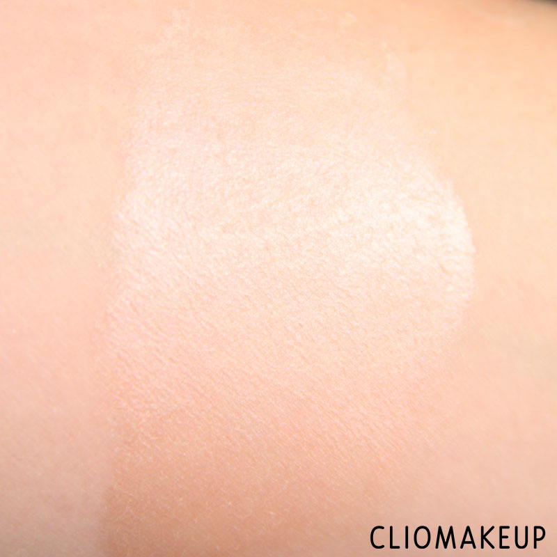 cliomakeup-recensione-fresh-and-awake-primer-essence-8