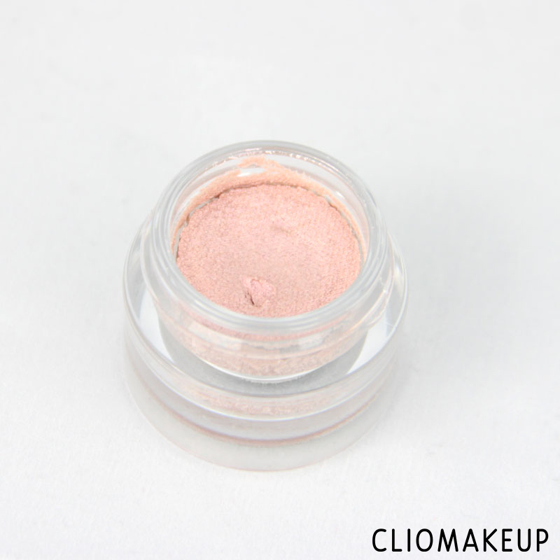 cliomakeup-recensione-ombretti-moonlight-cream-eyeshadow-essence-4