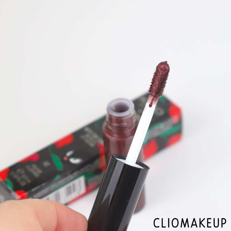 cliomakeup-recensione-rossetti-liquidi-into-the-dark-metallic-lipstick-kiko-5