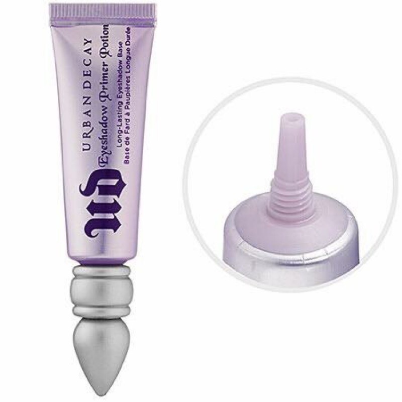 ClioMakeUp-prodotti-da-buttare-scaduti-subito-tinte-fondotinta-primer-ombretti-rossetti-3