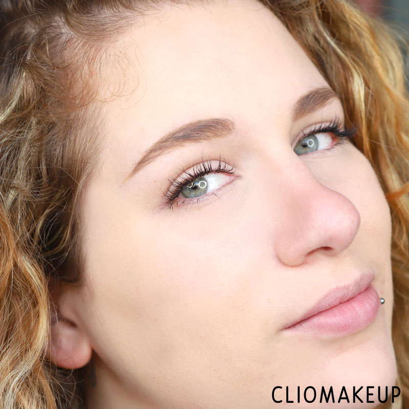 cliomakeup-recensione-arctic-holiday-holographic-highlighter-kiko-9