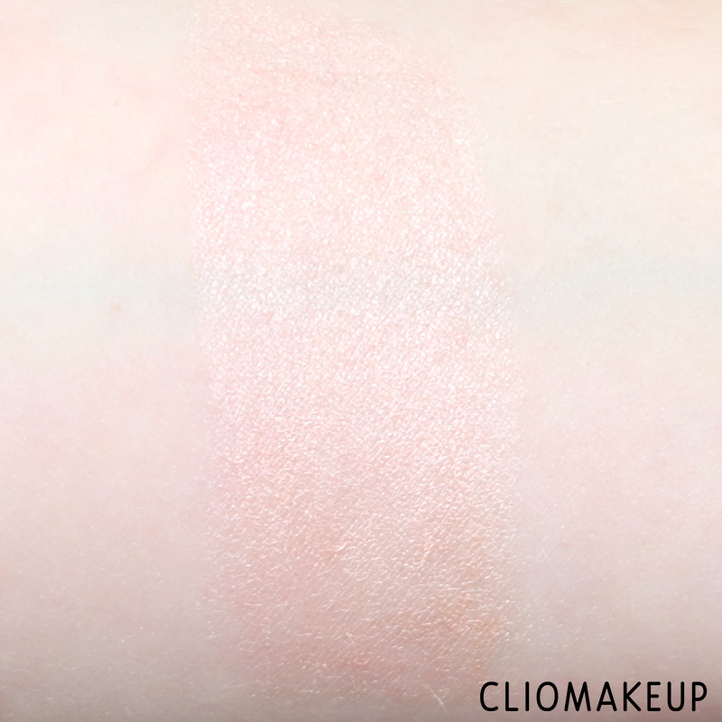 cliomakeup-recensione-illuminanti-made-to-sparkle-eye-pen-essence-7