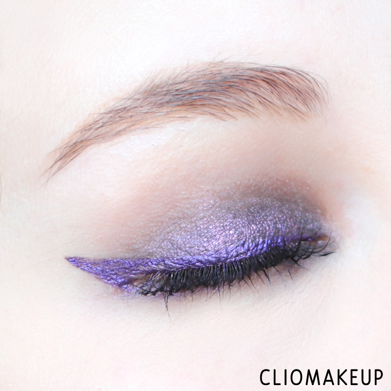 cliomakeup-recensione-made-to-sparkle-highlighting-and-trasforming-prismatic-palette-essence-12