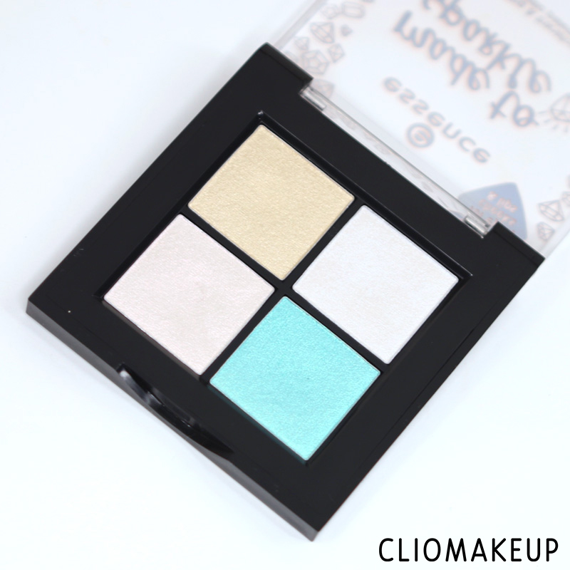 cliomakeup-recensione-made-to-sparkle-highlighting-and-trasforming-prismatic-palette-essence-5