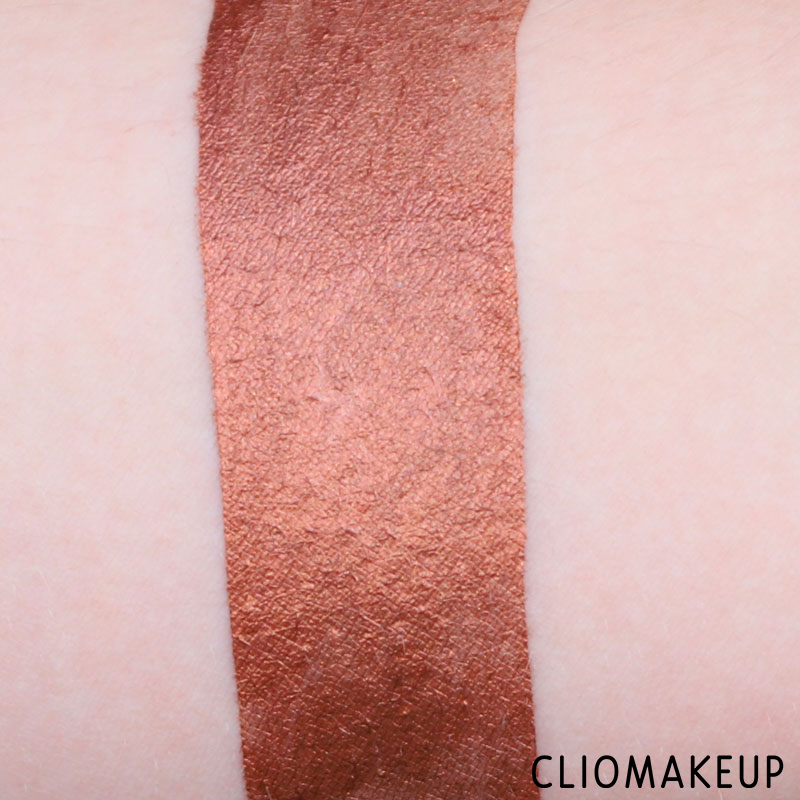 cliomakeup-recensione-rossetti-liquidi-color-sensational-metallic-foil-maybelline-7