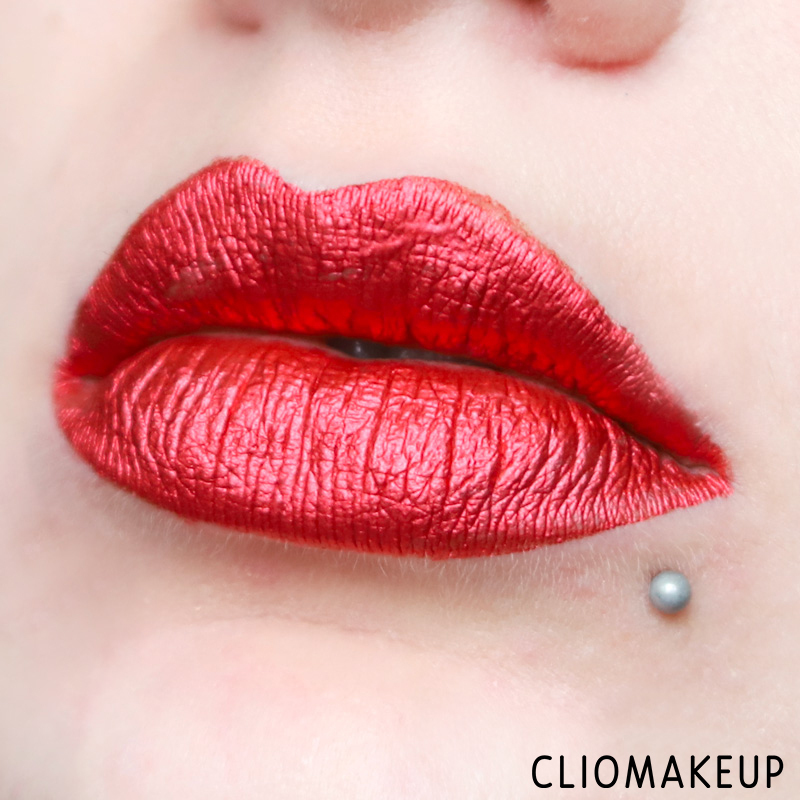 cliomakeup-recensione-rossetti-no-transfer-metallic-liquid-liptint-glossip-14