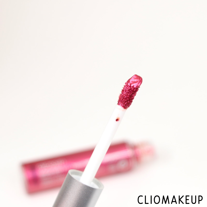 cliomakeup-recensione-rossetti-no-transfer-metallic-liquid-liptint-glossip-4