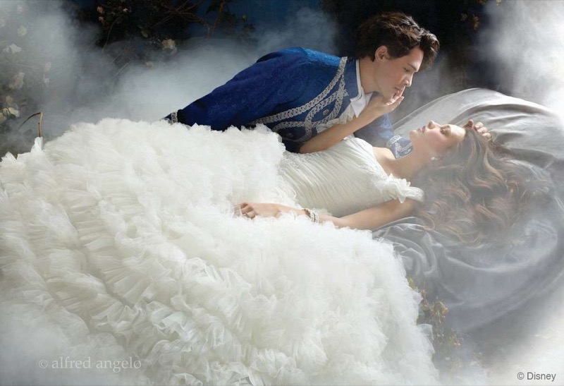 cliomakeup-abiti-sposa-principesse-disney-12-alfred-angelocliomakeup-abiti-sposa-principesse-disney-12-alfred-angelo