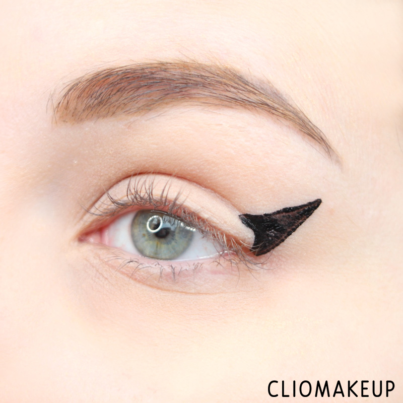 cliomakeup-recensione-vink-cushion-eyeliner-vamp-stamp-10