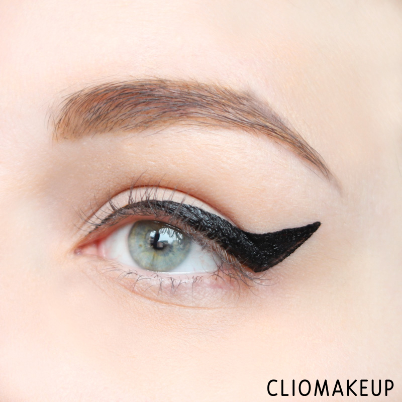 cliomakeup-recensione-vink-cushion-eyeliner-vamp-stamp-11