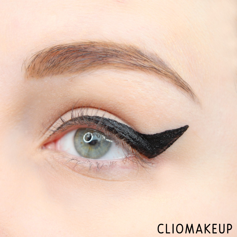 cliomakeup-recensione-vink-cushion-eyeliner-vamp-stamp-12