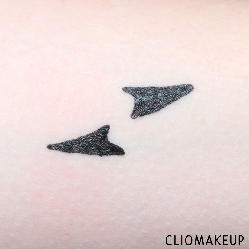 cliomakeup-recensione-vink-cushion-eyeliner-vamp-stamp-5