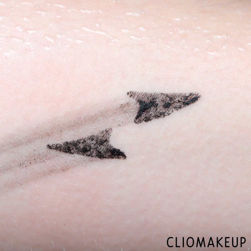 cliomakeup-recensione-vink-cushion-eyeliner-vamp-stamp-8