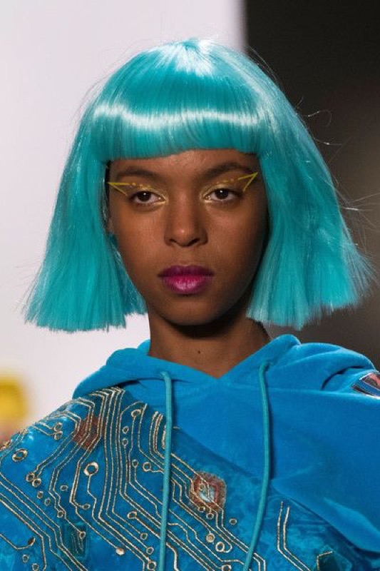 11cliomakeup-blog-nyfw-2018-beauty-neon-capelli-eyeliner-11