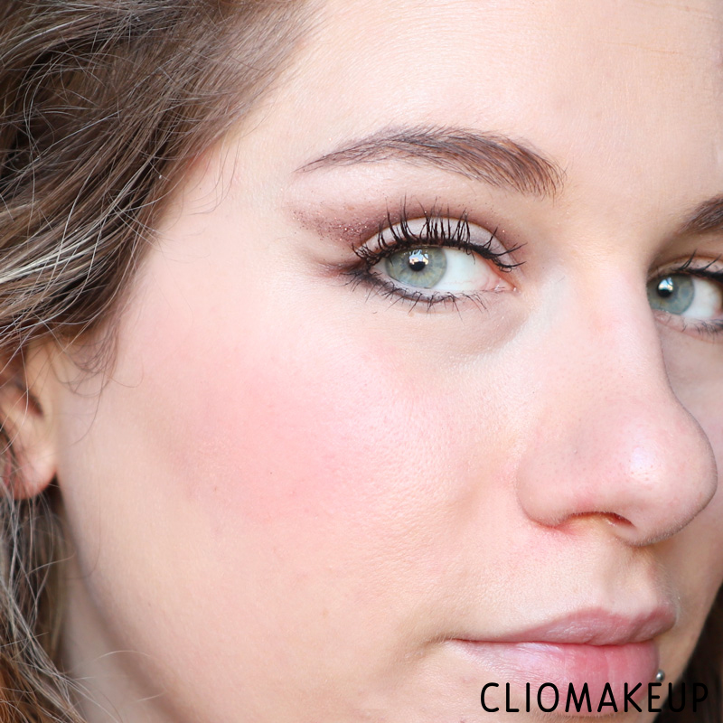 cliomakeup-recensione-highlighter-blush-palette-wood-you-love-me-essence-12