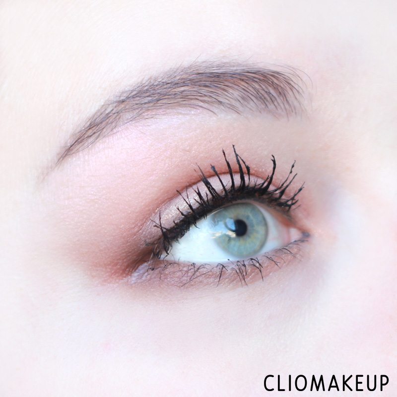 cliomakeup-recensione-mascara-benefit-bad-gal-bang-15