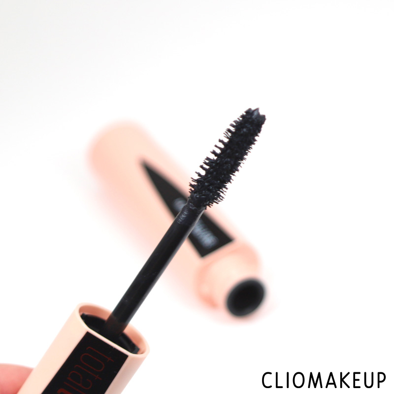 cliomakeup-recensione-total-temptation-mascara-maybelline-5