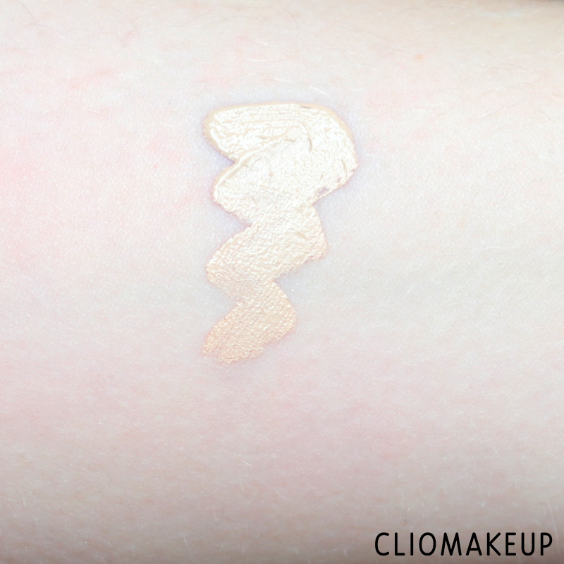 cliomakeup-recensione-correttore-catrice-liquid-camouflage-high-coverage-concealer-6