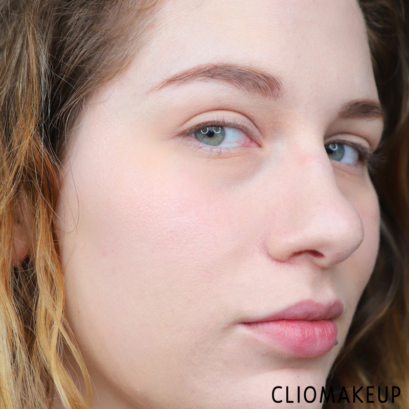 cliomakeup-recensione-illuminante-wycon-love-pills-highlighter-11