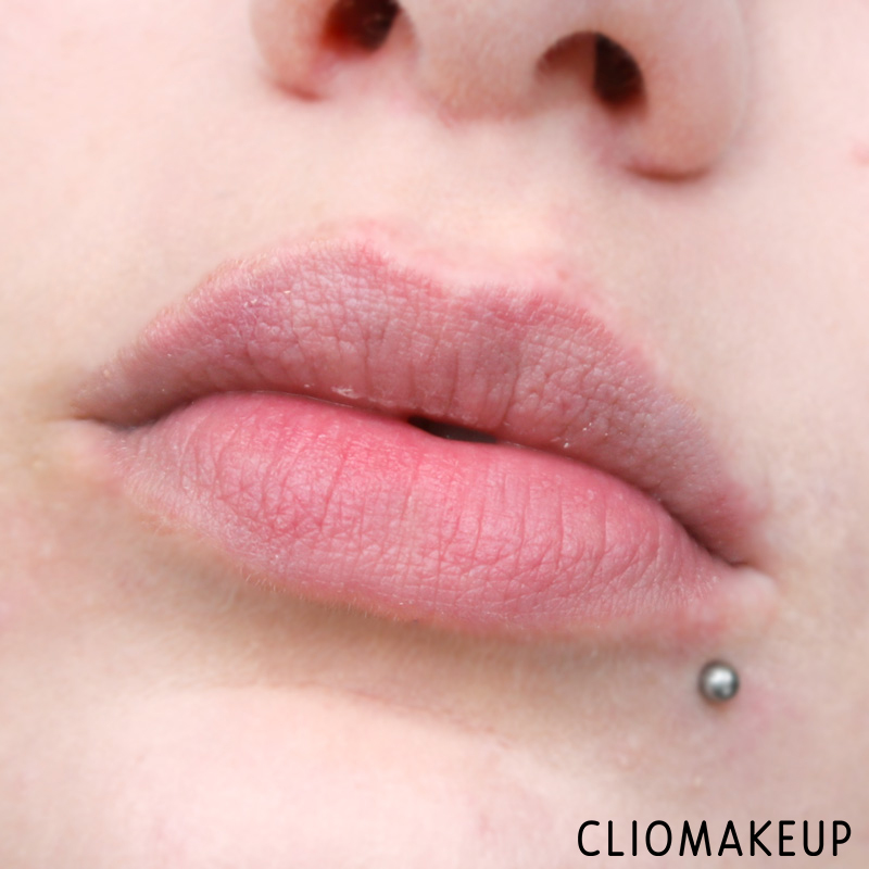 cliomakeup-recensione-rossetti-kat-von-d-studded-kiss-creme-lipstick-11