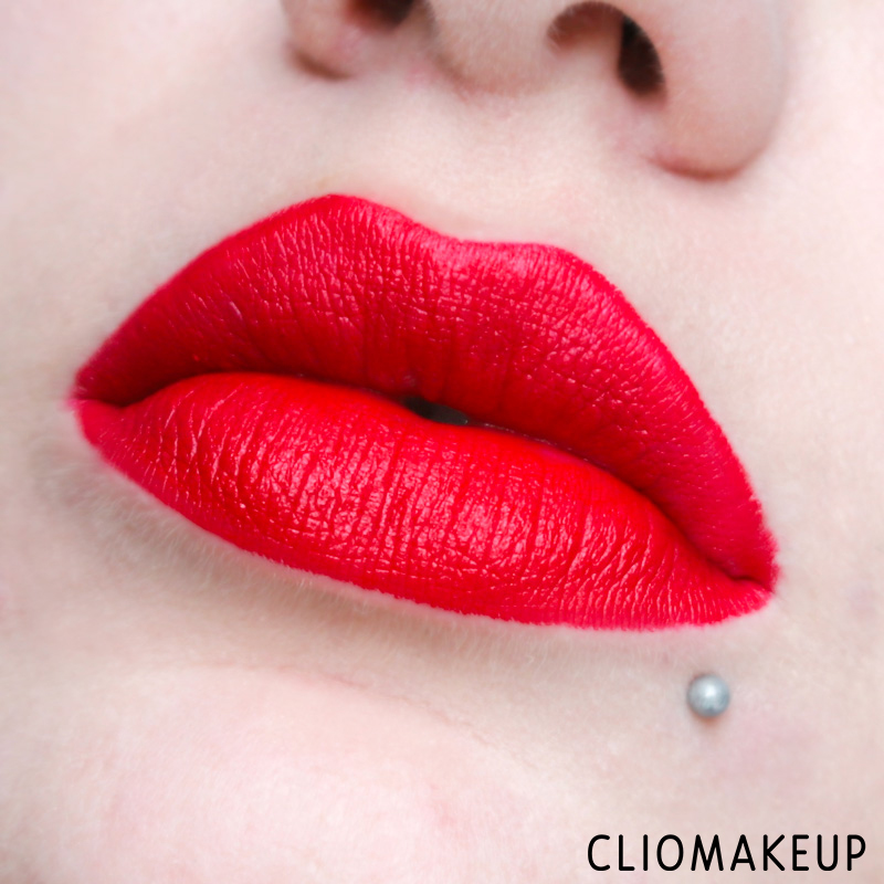 cliomakeup-recensione-rossetti-kat-von-d-studded-kiss-creme-lipstick-14