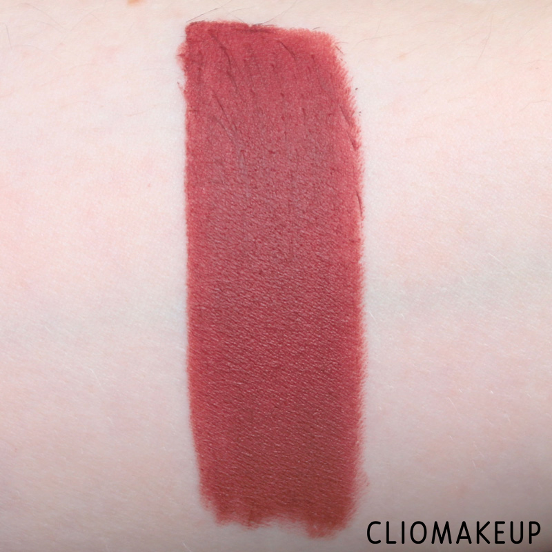 cliomakeup-recensione-rossetti-kat-von-d-studded-kiss-creme-lipstick-7