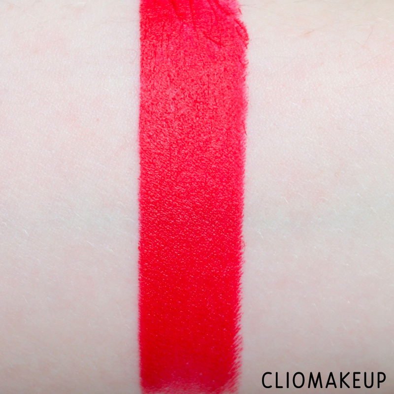 cliomakeup-recensione-rossetti-kat-von-d-studded-kiss-creme-lipstick-8