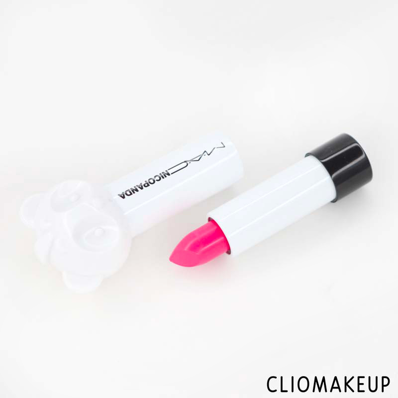 cliomakeup-recensione-rossetto-mac-nicopanda-lipstick-4