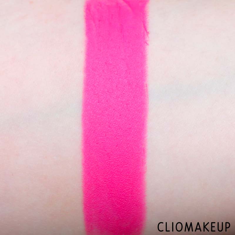 cliomakeup-recensione-rossetto-mac-nicopanda-lipstick-7