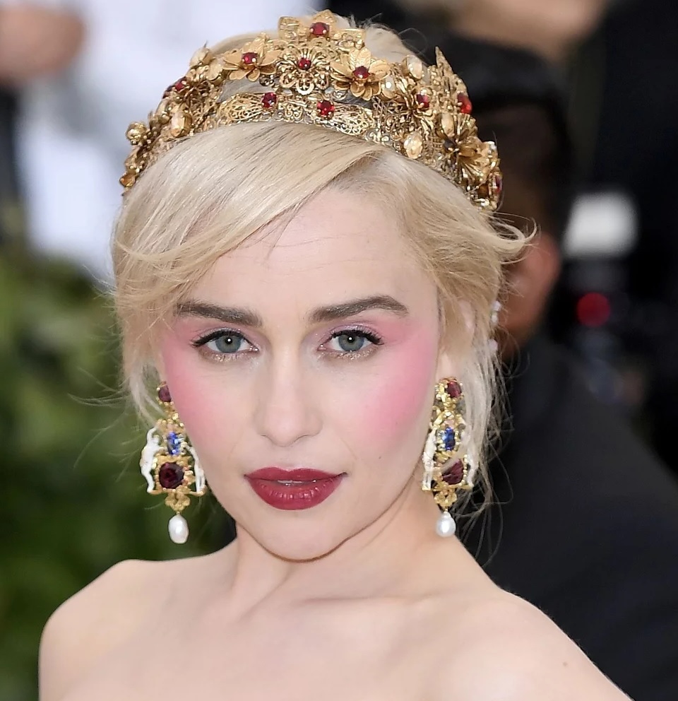 cliomakeup-met-gala-2018-look-top-flop (7)