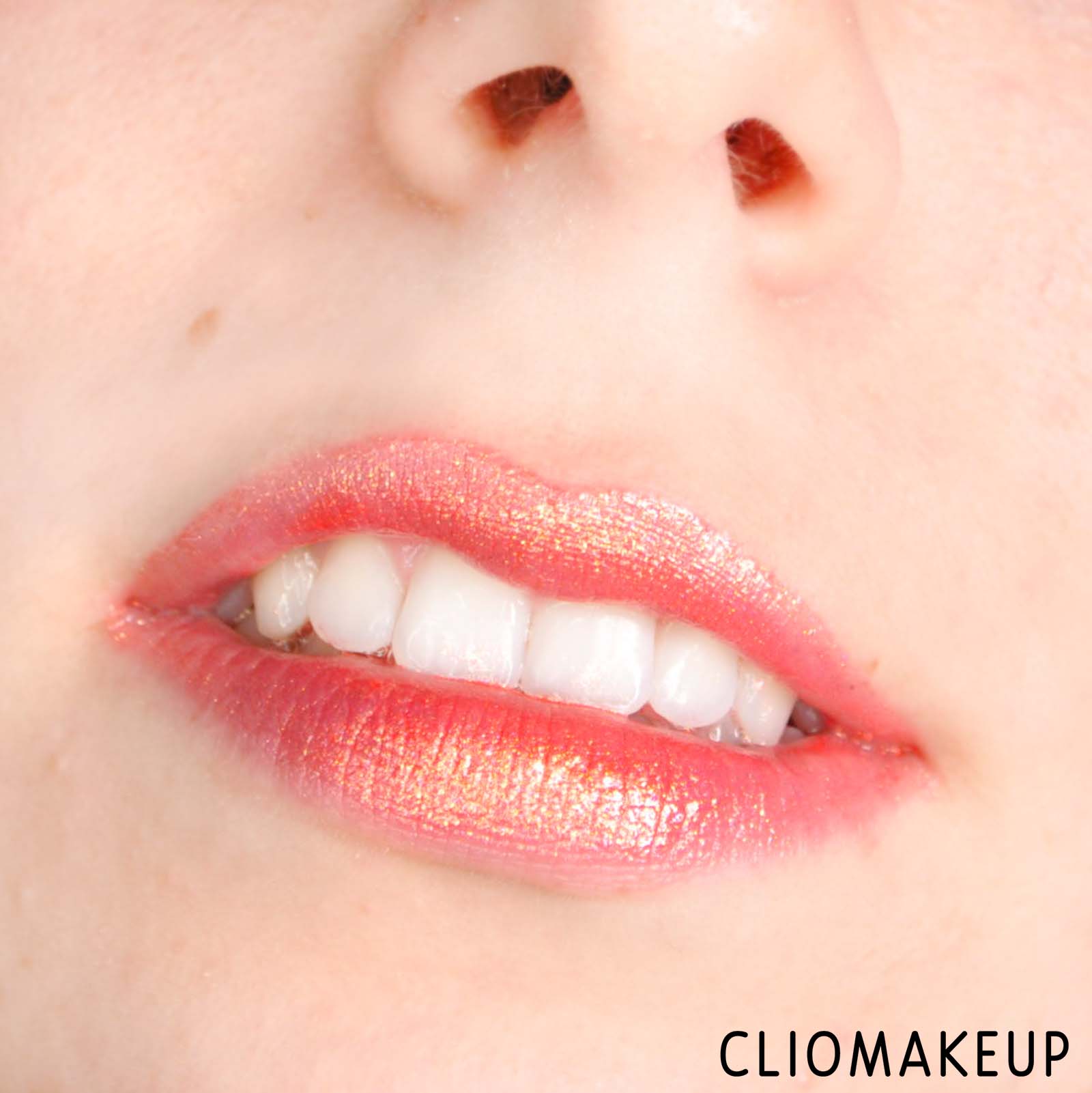 cliomakeup-recensione-gloss-nyx-shimmer-down-lip-veil-13