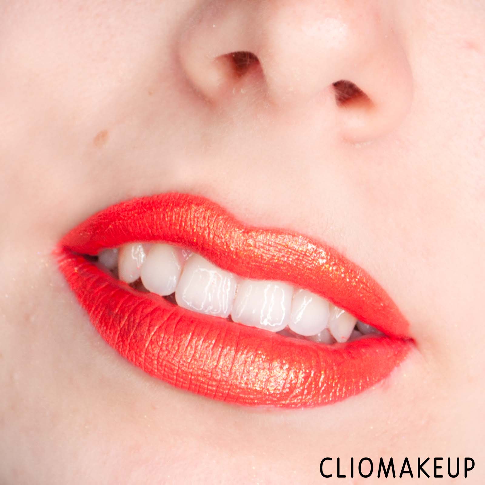 cliomakeup-recensione-gloss-nyx-shimmer-down-lip-veil-15