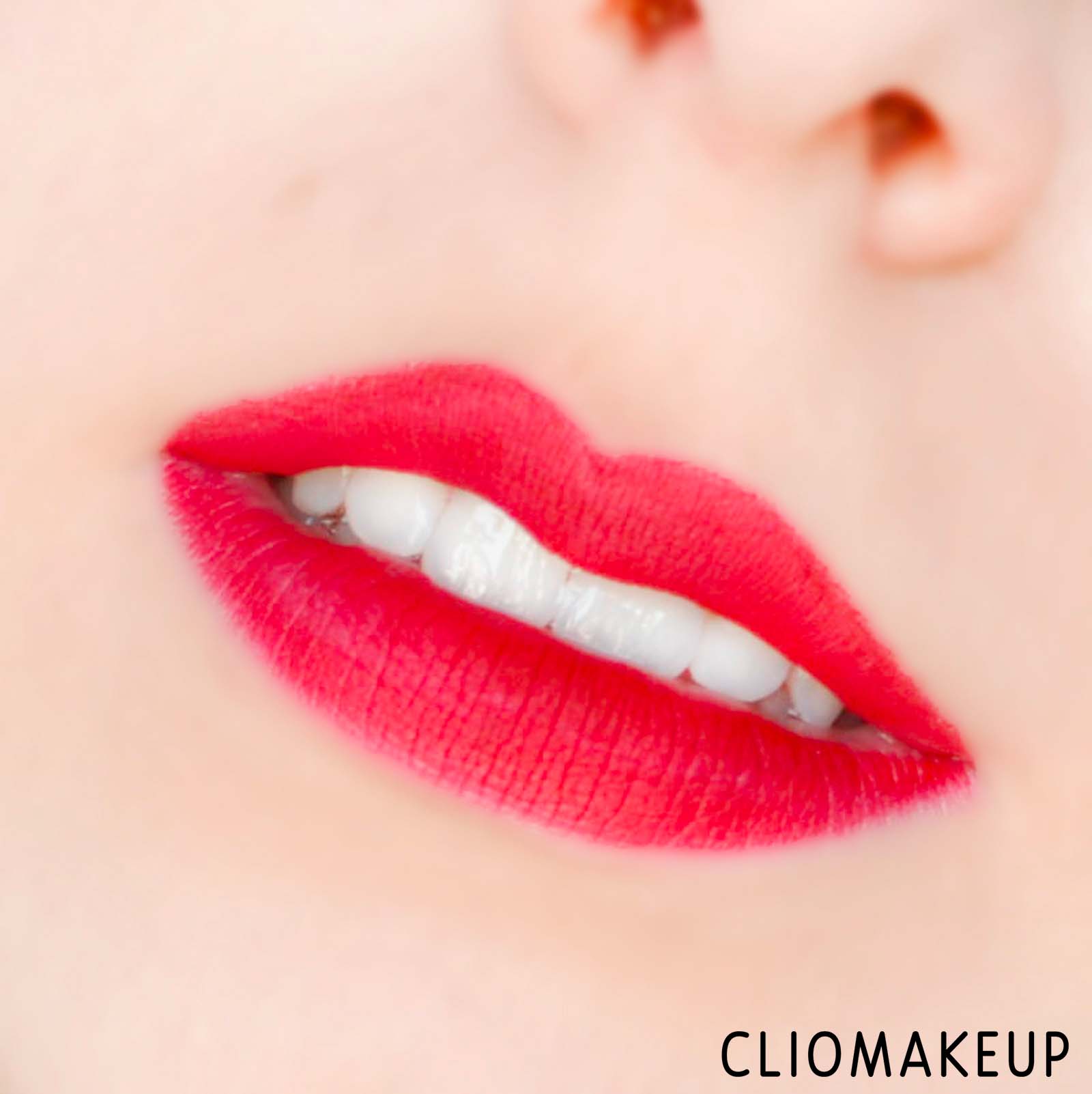 cliomakeup-recensione-rossetto-l'oreal-color-riche-shine-12