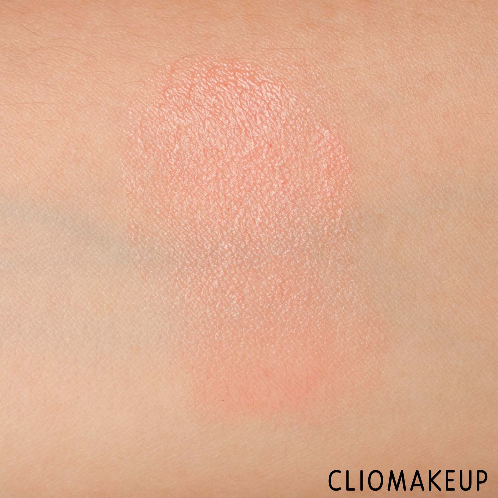 cliomakeup-recensione-balsamo-labbra-e-blush-maybelline-baby-lips-balm-e-blush-6