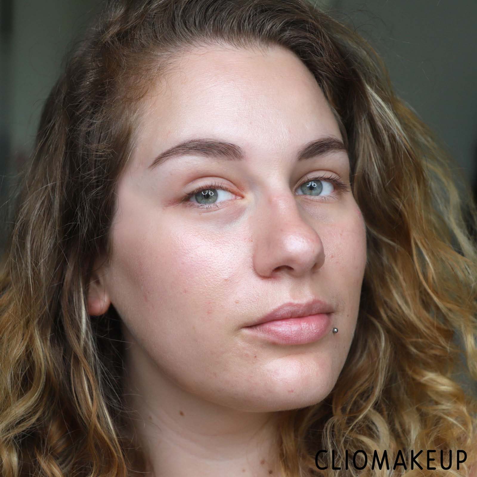 cliomakeup-recensione-base-viso-charlotte-tilbury-hollywood-flawless-filter-13