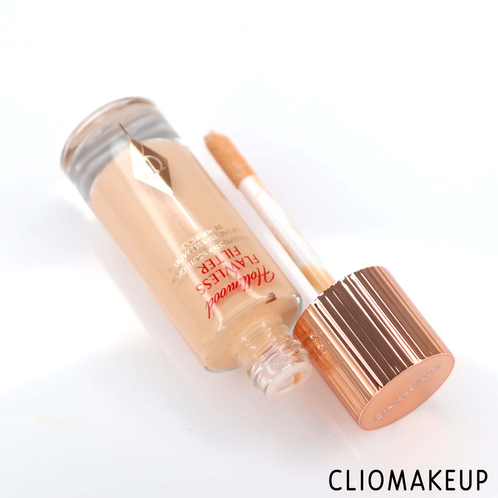 cliomakeup-recensione-base-viso-charlotte-tilbury-hollywood-flawless-filter-4