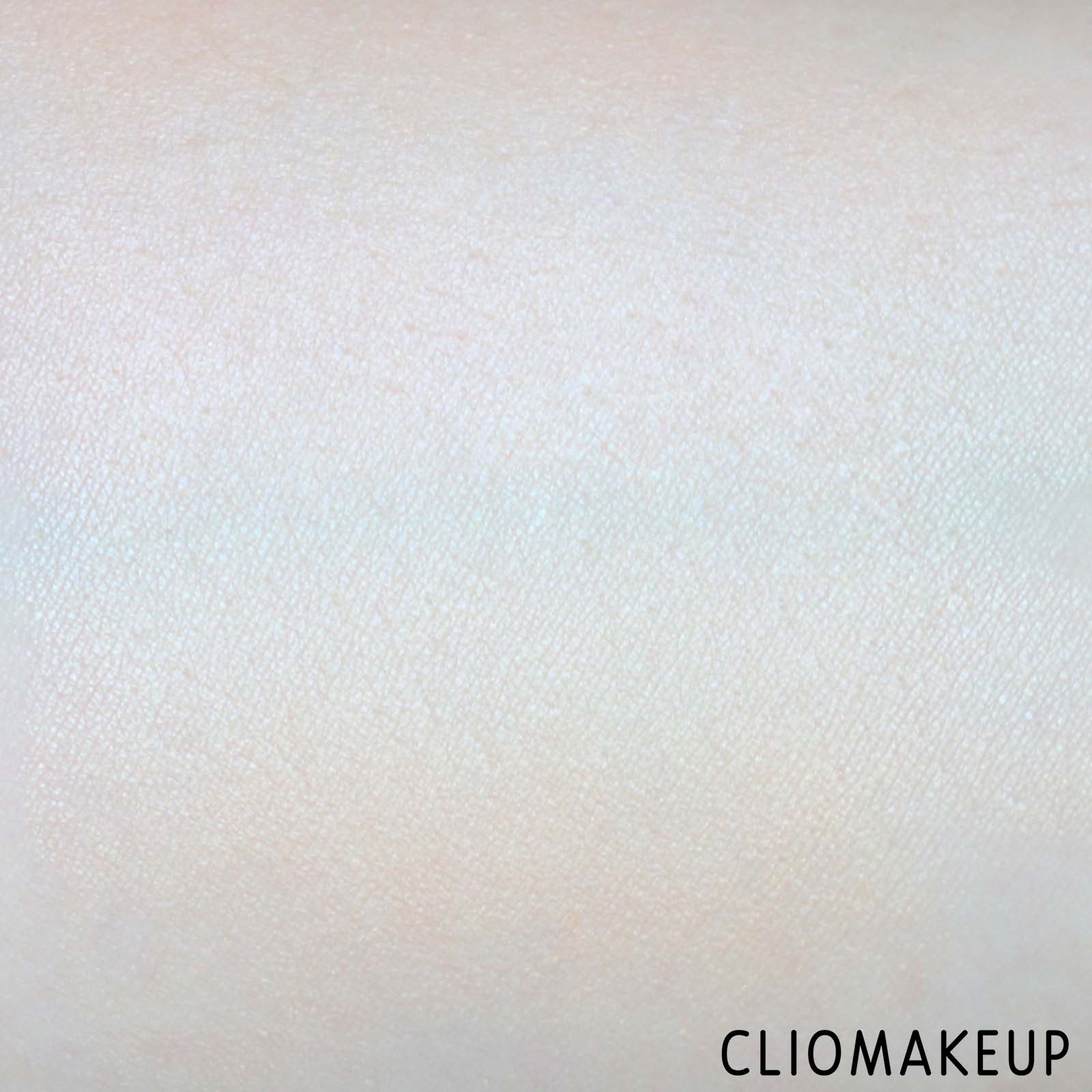 cliomakeup-recensione-base-viso-charlotte-tilbury-hollywood-flawless-filter-8