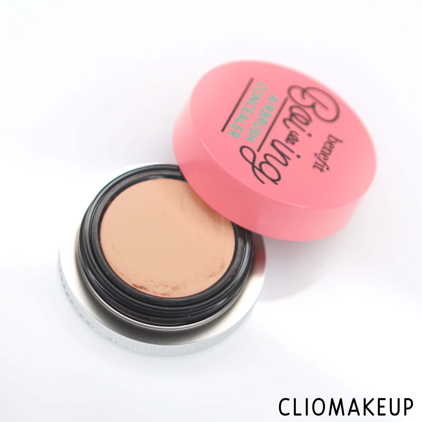 cliomakeup-recensione-correttore-benefit-boi-ing-airbrush-concealer-4