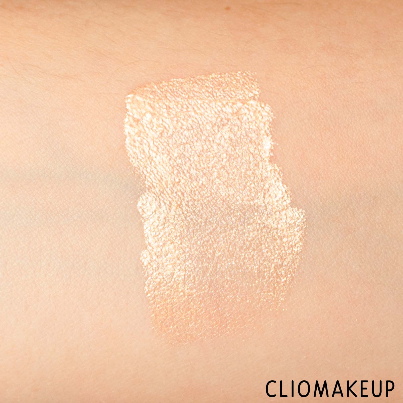 cliomakeup-recensione-illuminante-kiko-jelly-jungle-highlighter-6