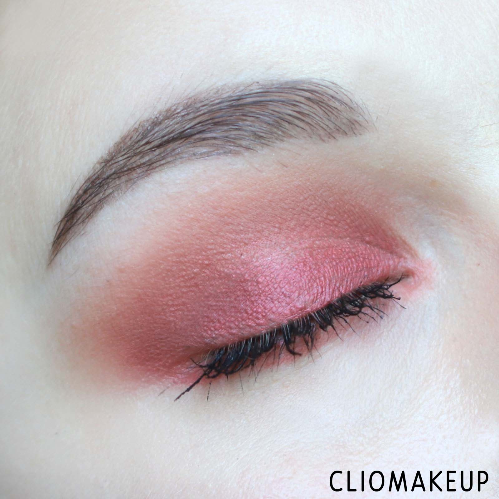 cliomakeup-recensione-ombretti-liquidi-ysl-full-matte-shadow-16